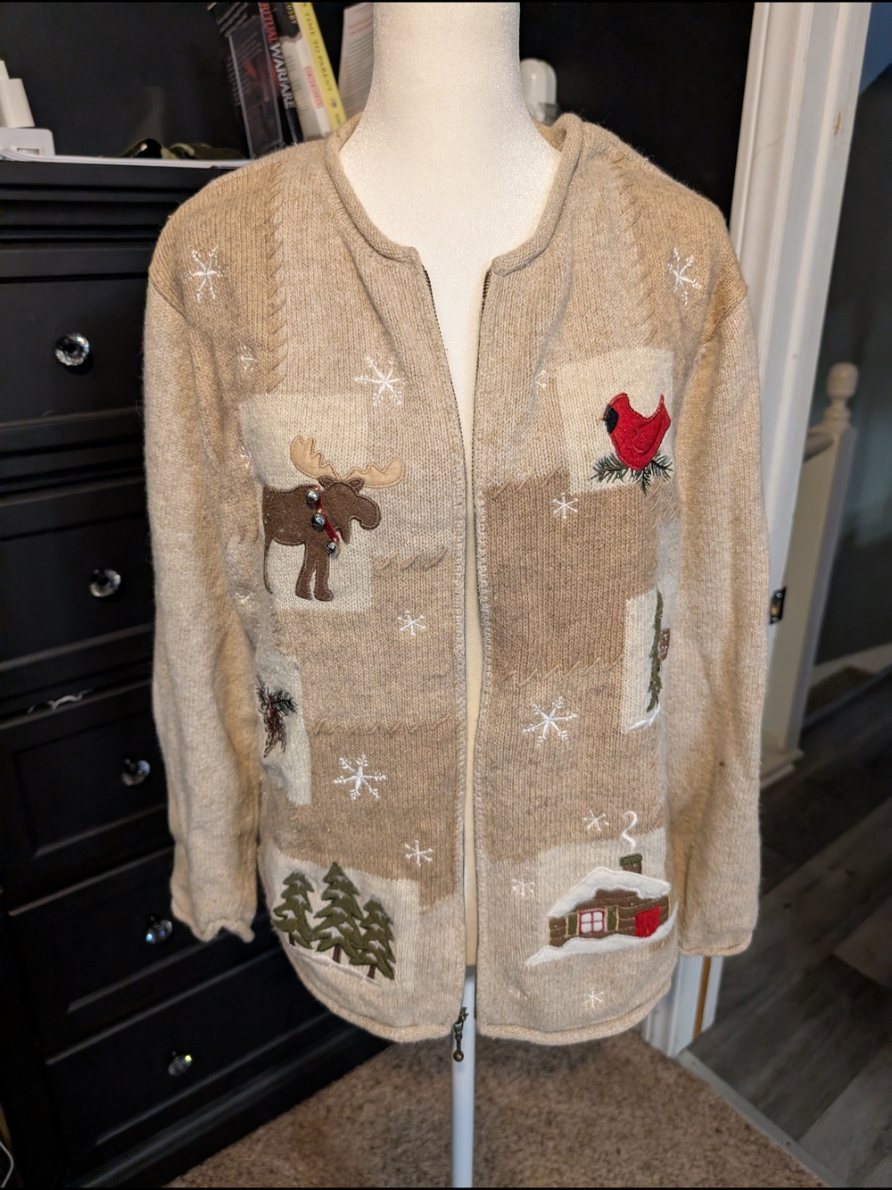 croft & barrow Beige Knit Sweater Trim